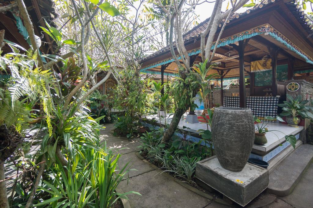Asik Bali House Ubud Exterior photo